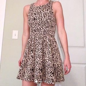 Black and white Audrey 3+1 dress